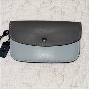 Coach 1941 Clutch Blue/Gray Colorblock